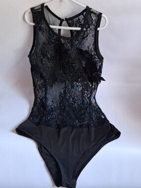 Bluebella Black Lace Mesh Sleeveless Bodysuit Top Womens Size Small Style CT6372